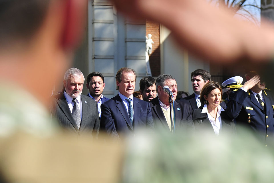 Bordet contra la grieta en homenaje a San Martín