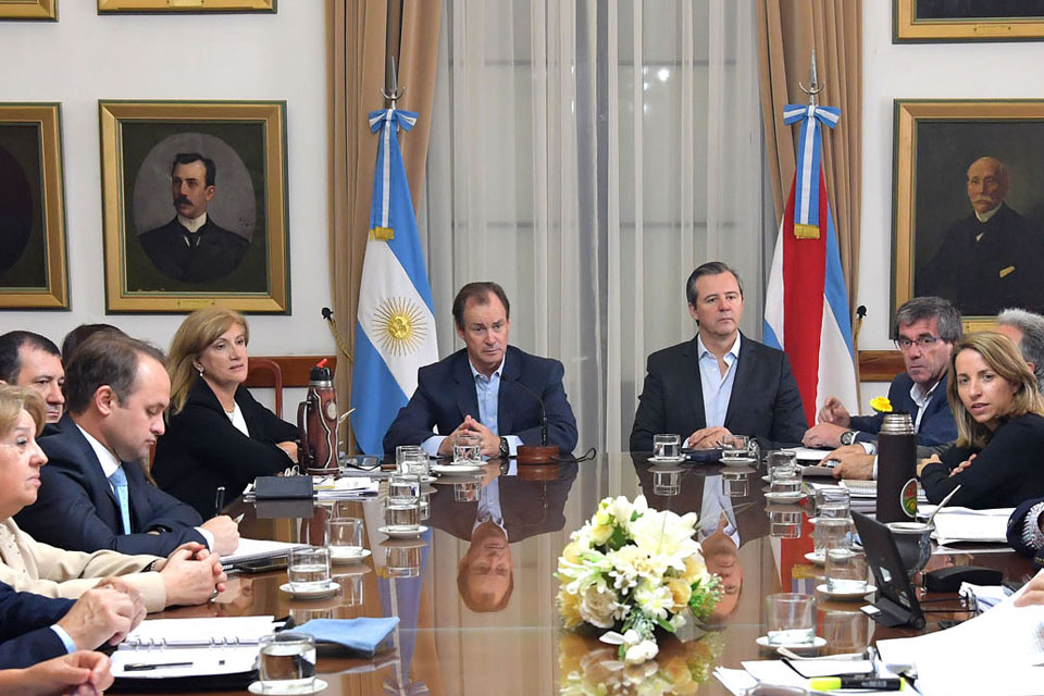 Bordet anunció $160 millones en mejoras viales