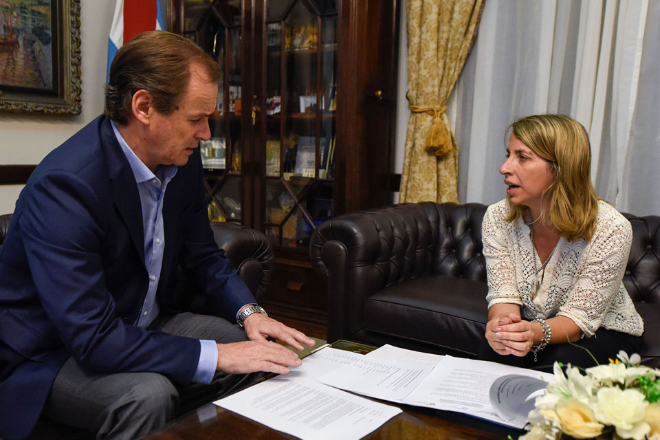 Stratta es la compañera de fórmula de Bordet