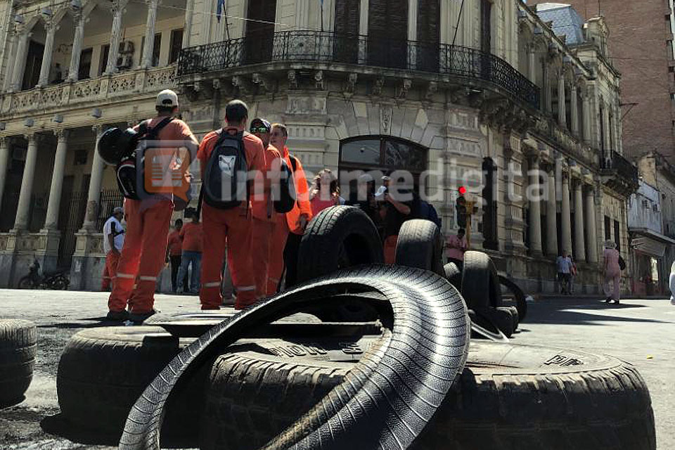 La justicia le despejó la calle a Varisco