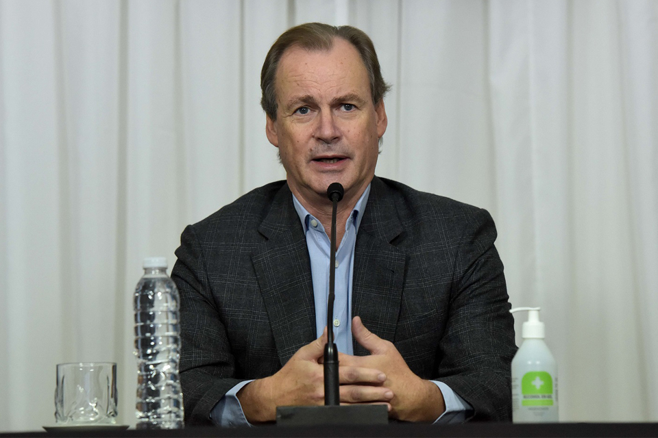 Intendentes tienen vía libre para habilitar comercios