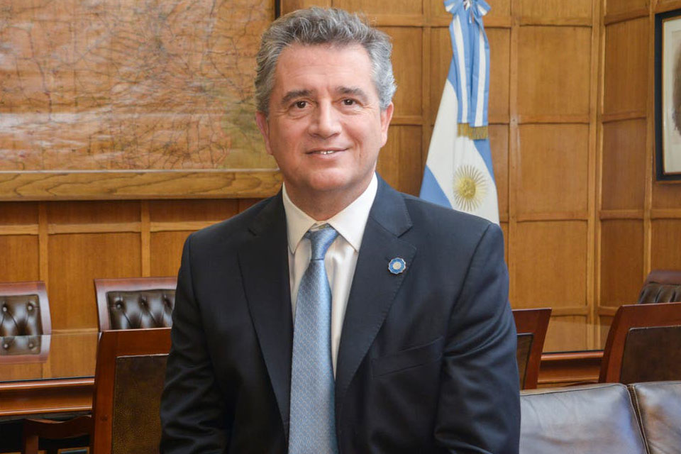 Ahora que no es ministro Etchevehere exige retenciones cero