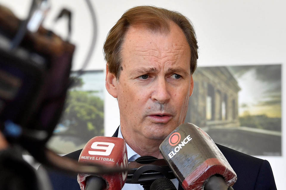 “La vacuna estará los primeros días de enero”