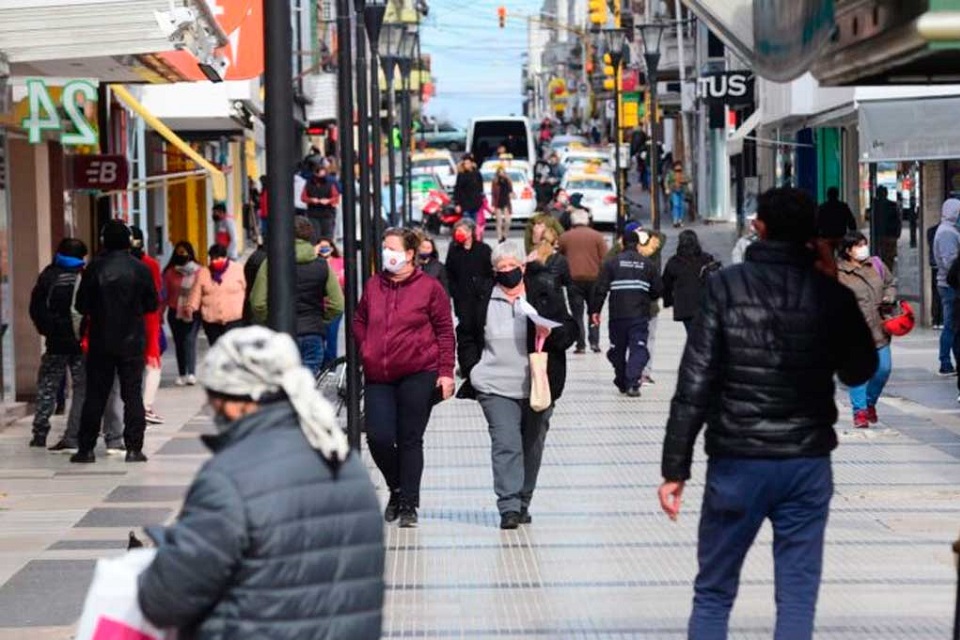 Entre Ríos promedia casi 900 casos por día