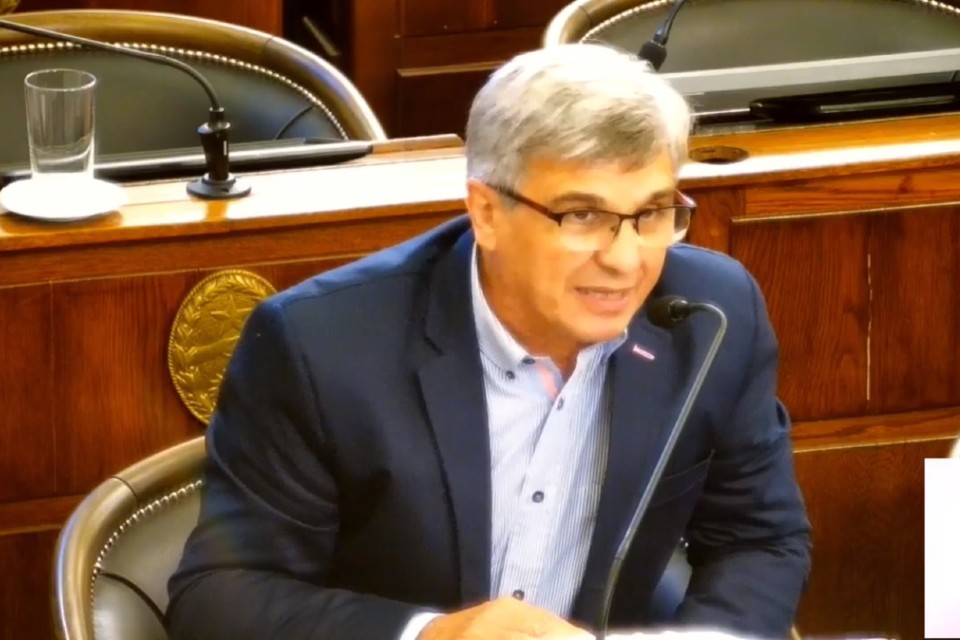 “Los gastos ocultos de la renegociación”