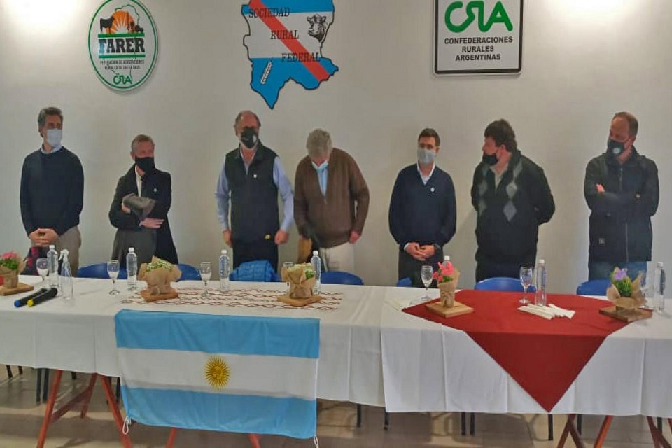 El agro criticó al gobierno en Federal