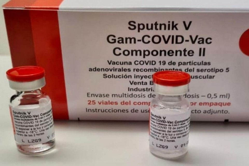 Llegan segundas dosis de Sputnik V