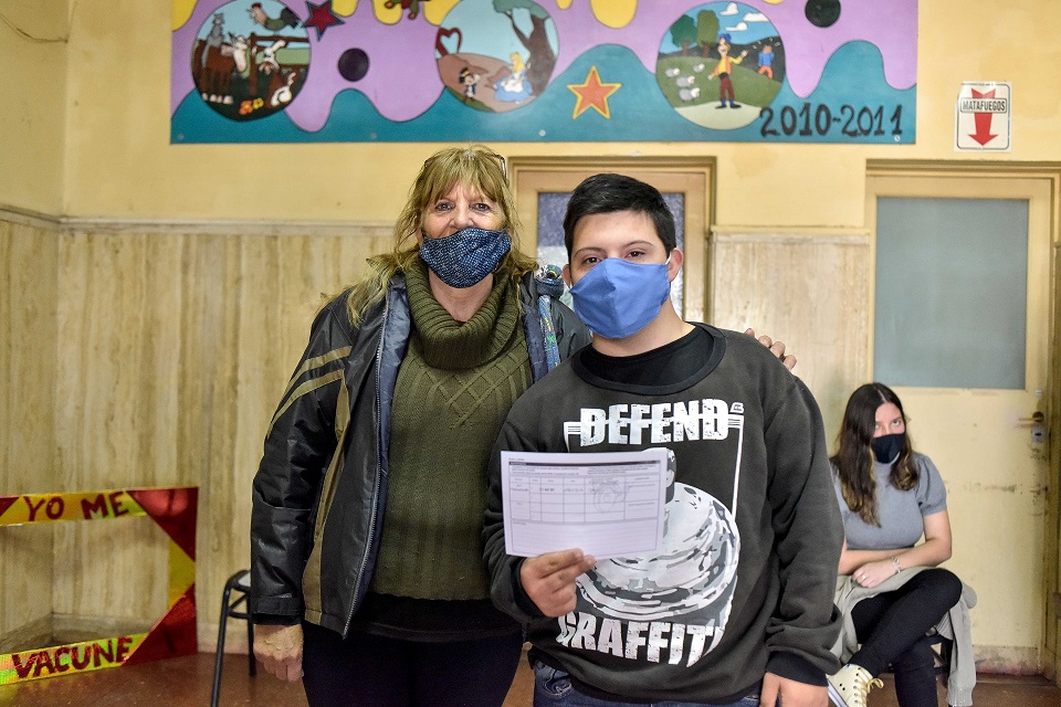 Entre Ríos empezó a vacunar a niños y adolescentes