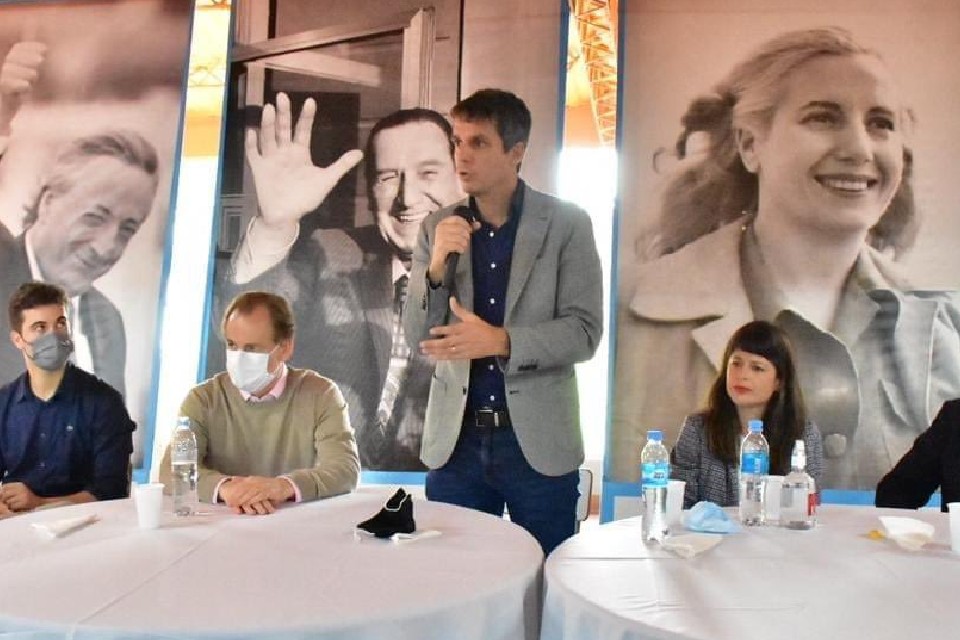 La agenda de Cresto en Paraná y Paraná Campaña