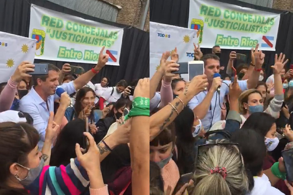 Cresto canta camino a las PASO