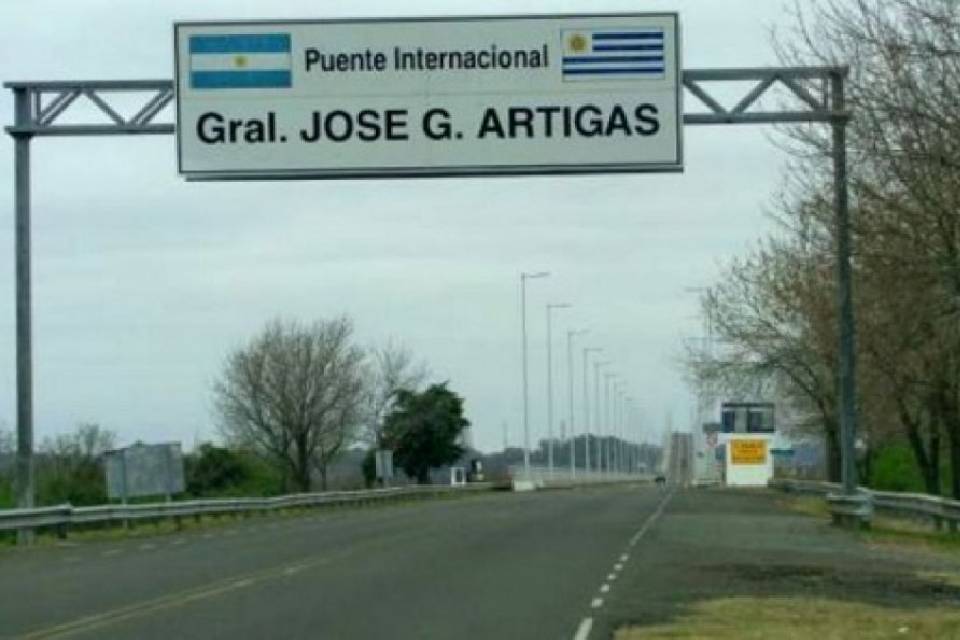 Nuevo reclamo por la apertura del paso a Uruguay