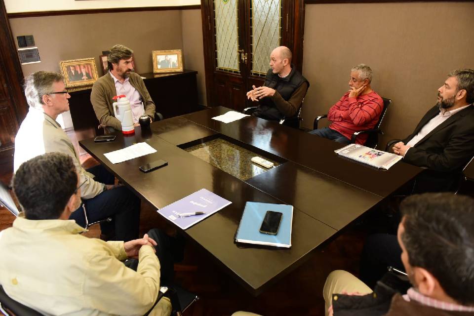 Diputados trabajan junto al Colegio de Veterinarios en dos proyectos