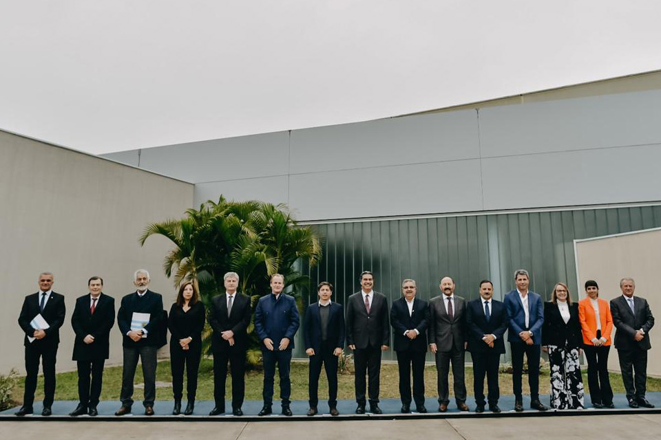 Bordet presente en la cumbre de gobernadores en Chaco