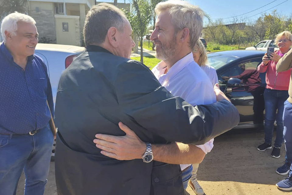 Rogel se solidariza con Frigerio pero le muestra los dientes