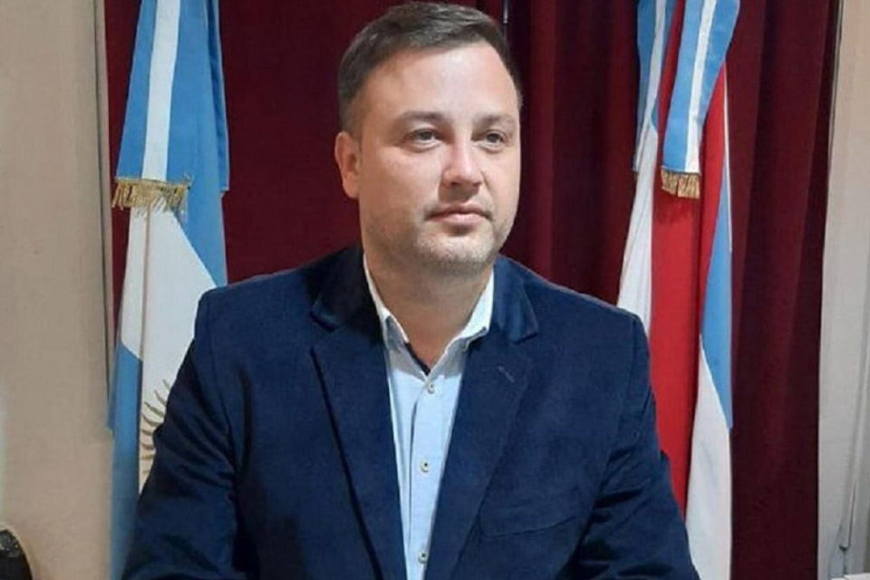 Confirma que va por la reelección