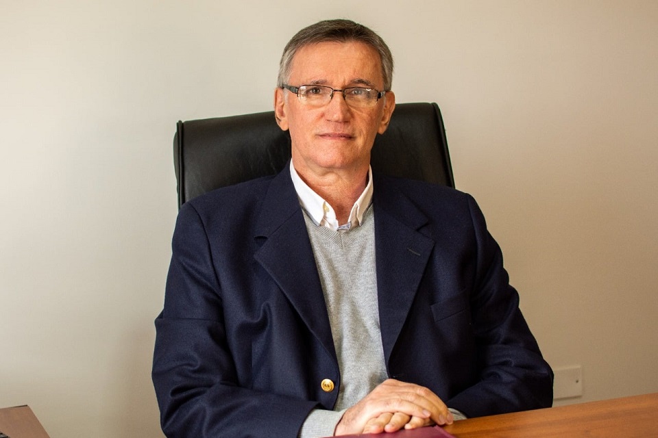 Impuestos: Argentina cobra poco y mal