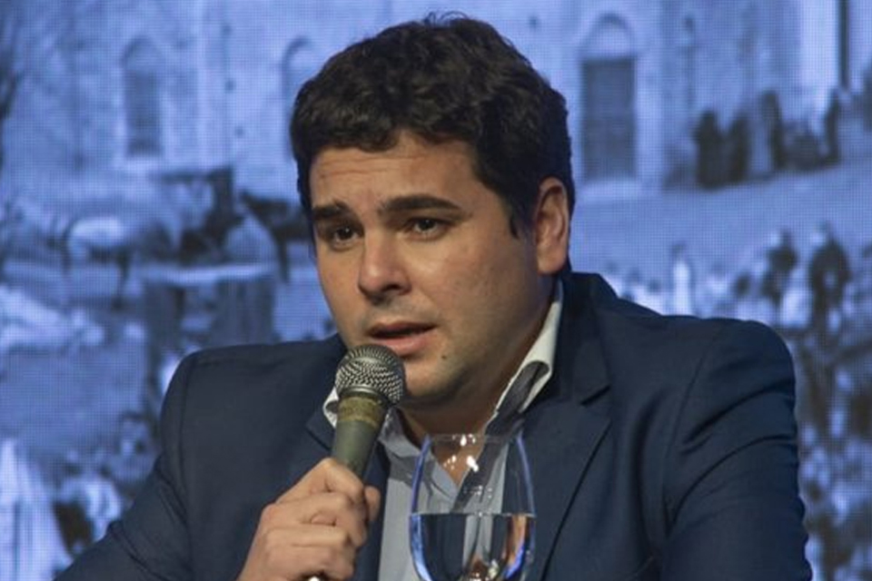 ¿Hasta qué punto es legítimo que las provincias más pobres sostengan los servicios de la ciudad más rica del país?