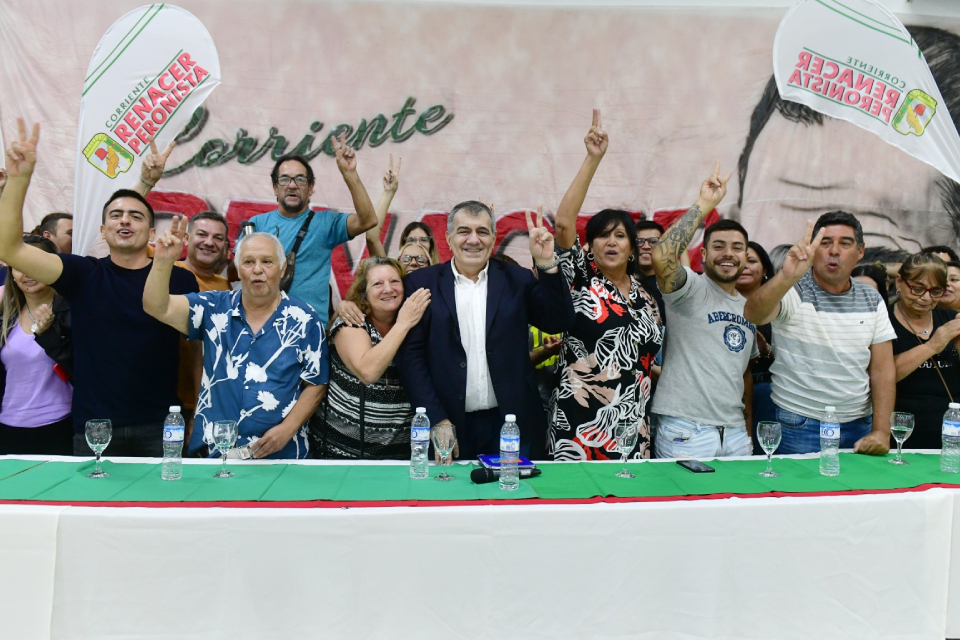 Cáceres convocó a la militancia en Paraná