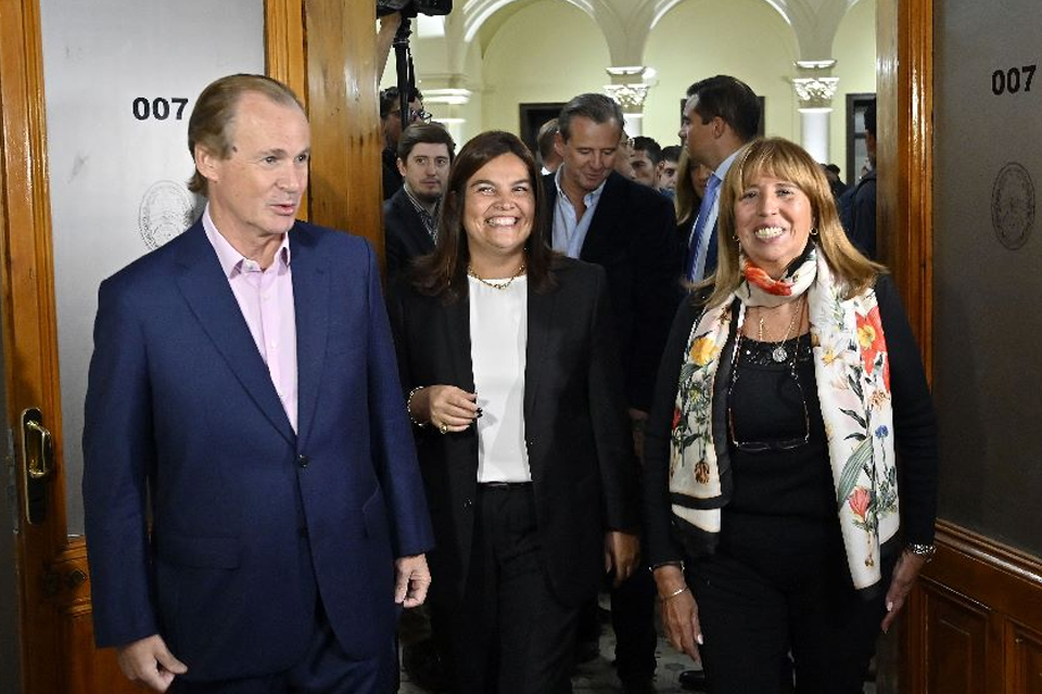 Bordet le puso Jorge Busti al Salón de los Escudos