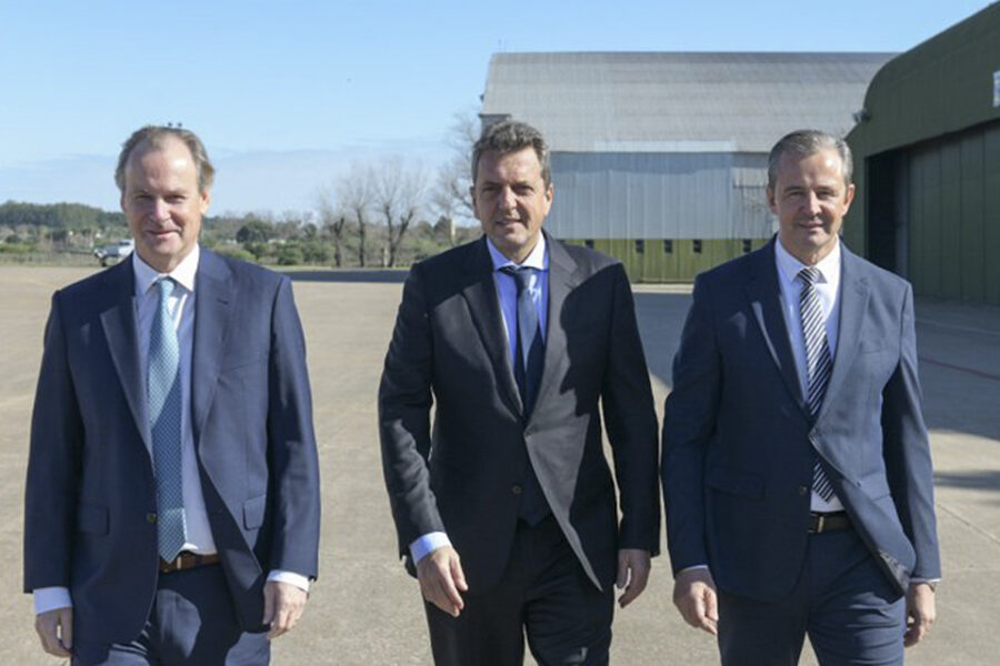 Massa entregó casas e hizo campaña con Bordet y Bahl