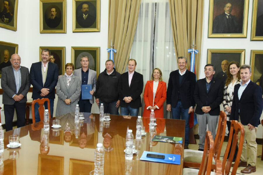 Entre Ríos invierte más de 4.000 millones de pesos para expandir la red de gas