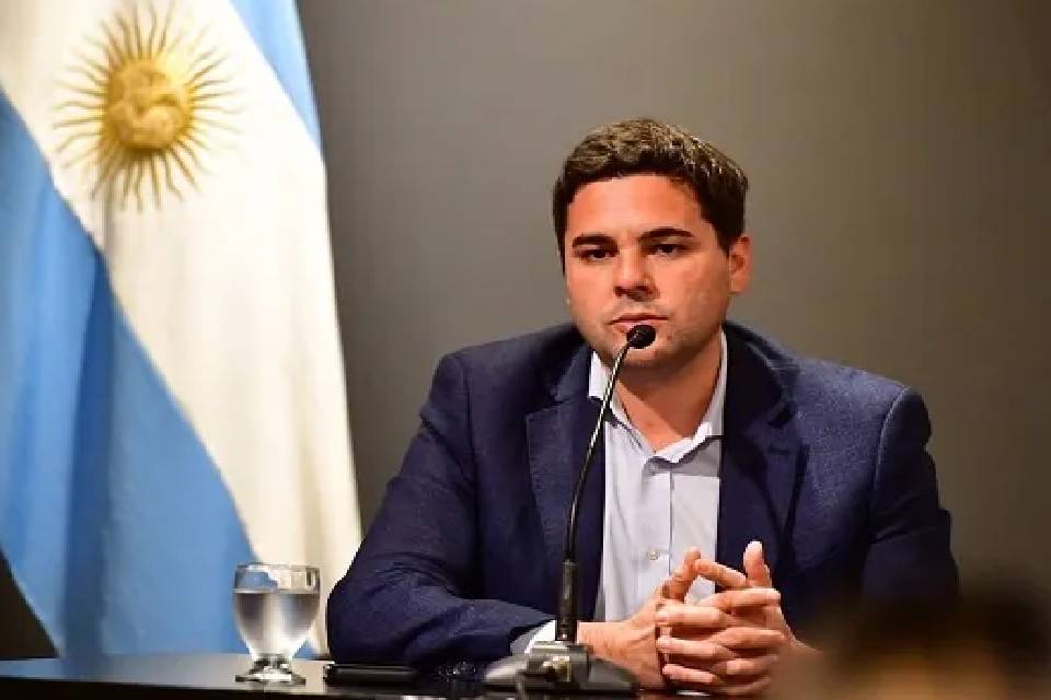 Bastian también disparó contra Milei y Bullrich