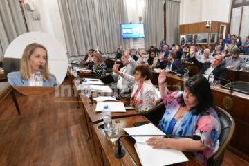 El Senado aprobó el Presupuesto que Bordet le deja a Frigerio