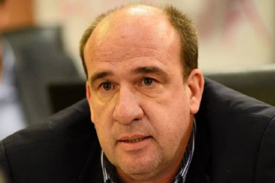 Vitor no cobrará su sueldo como síndico de Enersa