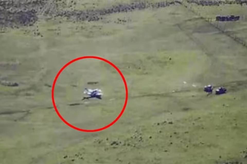 (En Entre Ríos) “Siempre estamos al borde”: la jugada de tres argentinos para llevar 7 millones de dólares en pasta base por avión