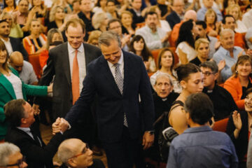 Revelan una encuesta sobre la imagen que dejó Bahl en su gestión