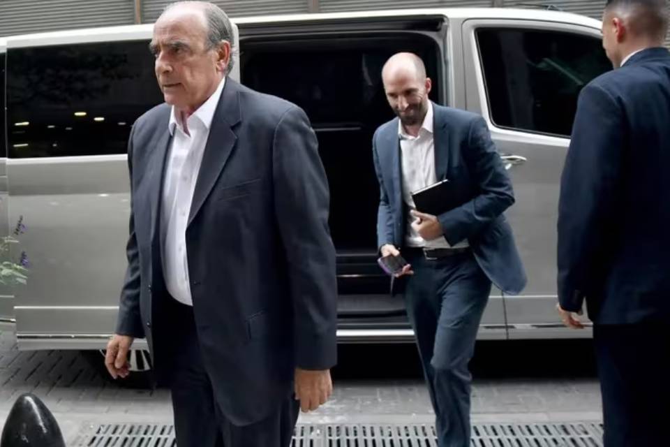 (Mención a Frigerio) El Gobierno llega al debate por la Ley Ómnibus sin el apoyo para artículos clave y teme que haya más cambios