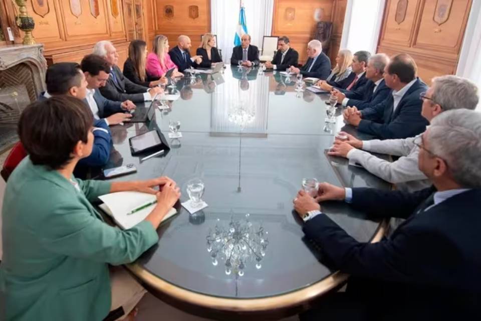 (Mención a funcionario entrerriano) El Gobierno también hará modificaciones en la Ley Ómnibus sobre el tema biocombustibles