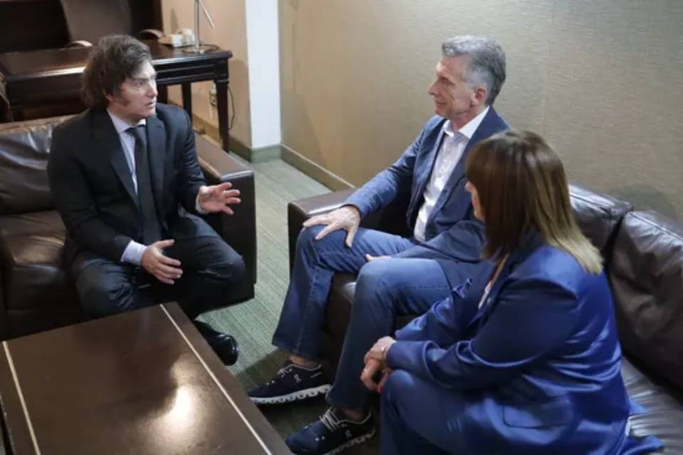 (Mención a Frigerio) Dudas en alianza PRO-LLA: ¿regalar una victoria o subirse a un naufragio?