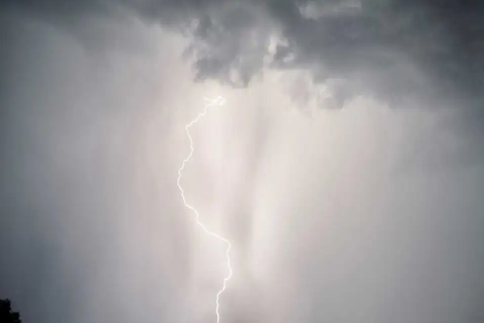 (Mención a Entre Ríos) Tras el intenso calor, emitieron un alerta por fuertes tormentas en Buenos Aires y otras ocho provincias