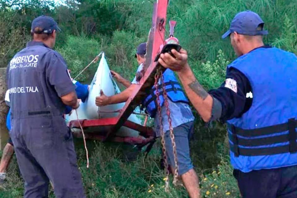 Encontraron el cuerpo del joven que se arrojó a un arroyo crecido en Entre Ríos y era intensamente buscado