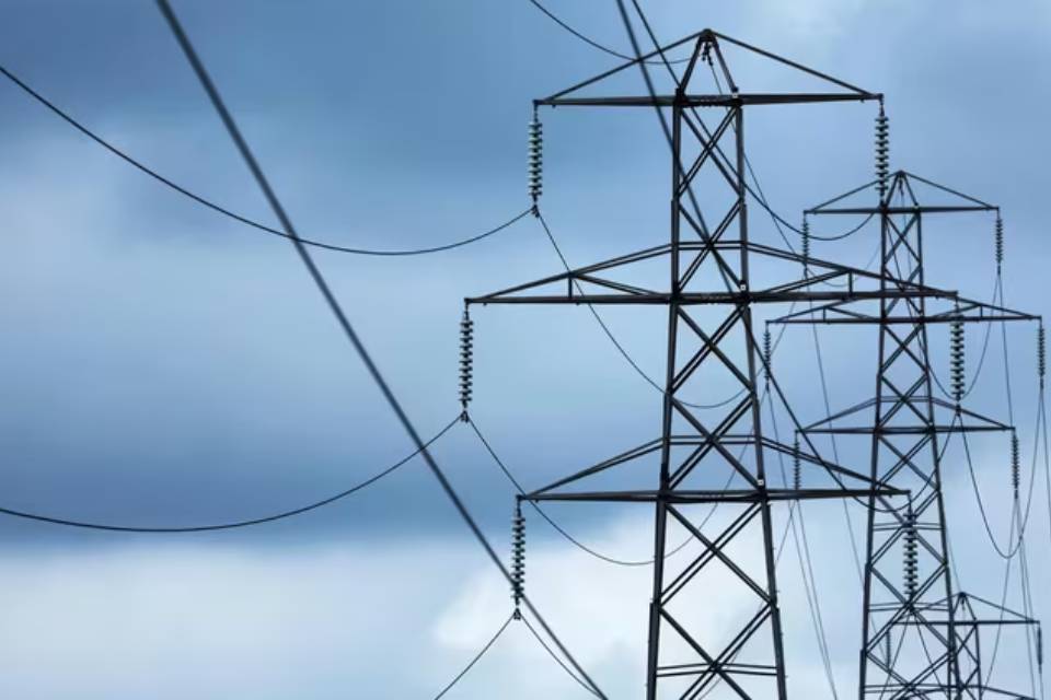 (Incluye Entre Ríos) Las provincias tienen expectativas: la desregulación les permitiría comprar electricidad directamente a las generadoras