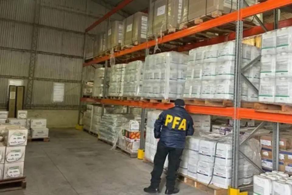 Entre Ríos: secuestraron más de 1500 bidones de agroquímicos presuntamente falsificados
