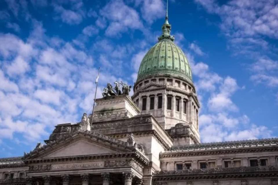 (Mención a legisladora entrerriana) Aprobación total, parcial o veto: los caminos que puede seguir la ley Bases en Diputados