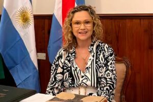Isa Castagnino, intendenta de Victoria, se bajó un 40% el sueldo