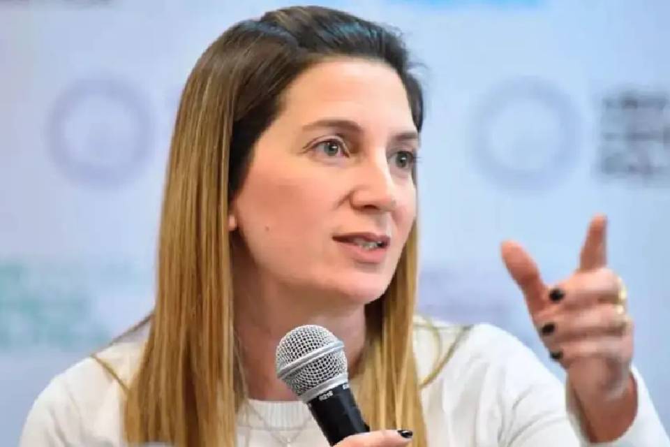 (Mención a entrerriano) Diputados debatirá conformación de comisión para investigar a diputados libertarios que visitaron a los represores