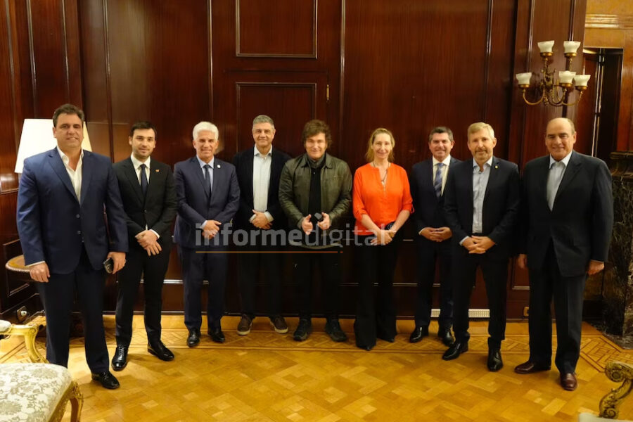 Milei y Frigerio discutieron Ley bases, presupuesto y Cajas de Jubilaciones