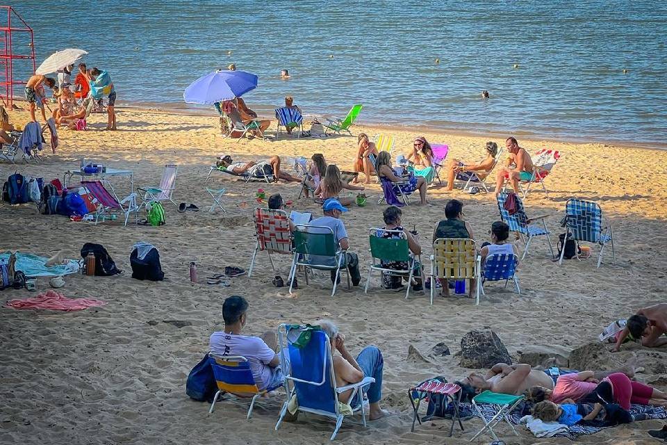 El encantador pueblo fundado por inmigrantes alemanes que queda a 4 horas de CABA y tiene una de las mejores playas de Entre Ríos