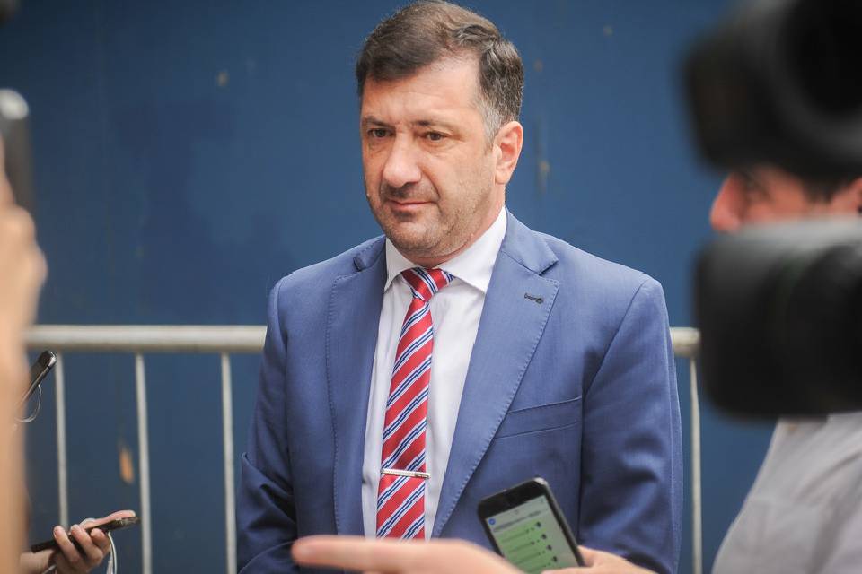 (Senador entrerriano) La Justicia de Paraguay puso una fianza de 150 mil dólares y le ordenó arresto domiciliario al senador Edgardo Kueider