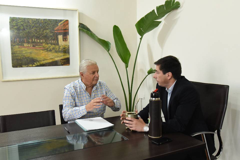 Lauritto promueve la circulación del tren como transporte dentro de la ciudad