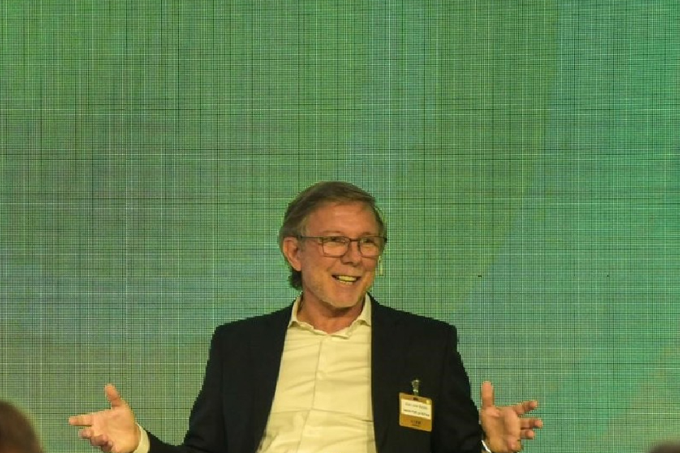 (Mención a diputado entrerriano) Otra propuesta más para bajarle la carga impositiva al campo