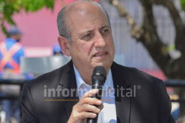 Rossi oficializó que quiere ser candidato a senador nacional