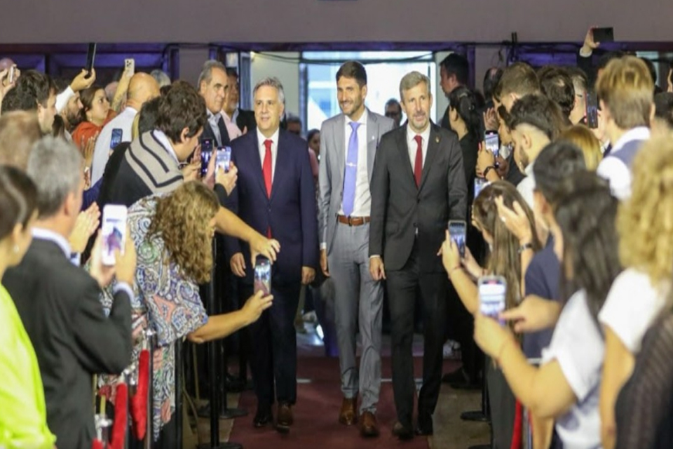 “El interior productivo sigue subsidiando a sectores improductivos”: los gobernadores de la región centro volvieron a reclamar