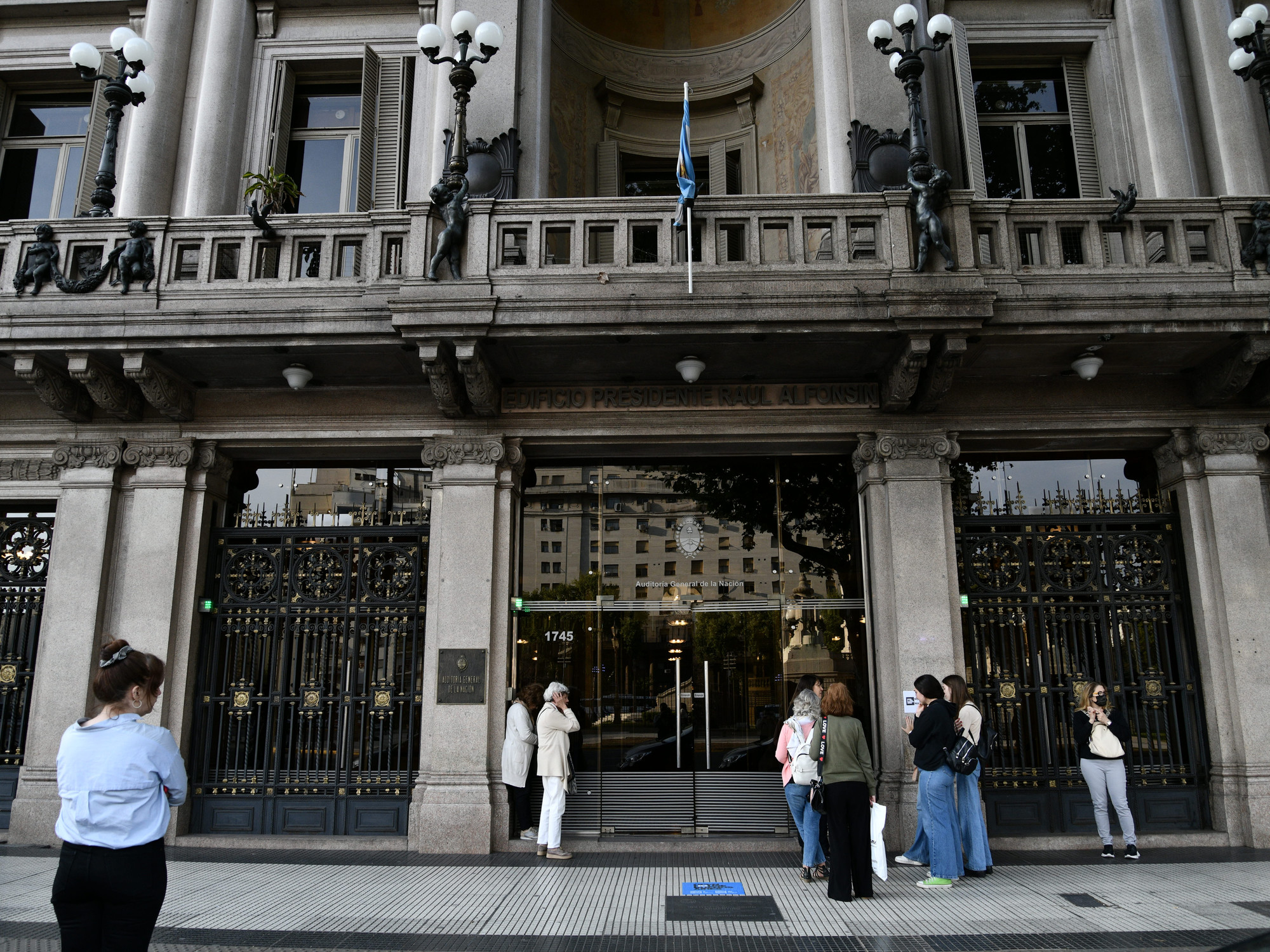 En medio de versiones de un decreto de Milei, la Auditoría cumple un mes de parálisis y crece la pelea en el Congreso