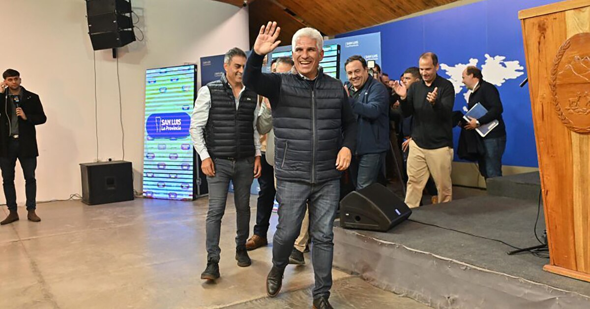 Poggi arrasa en elecciones provinciales y avanza en reforma constitucional mientras considera alianza con Milei para octubre