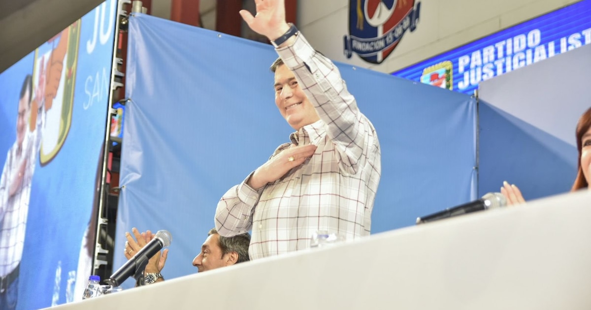 El gobernador de Santiago del Estero establece elecciones provinciales concurrentes con las nacionales el 26 de octubre